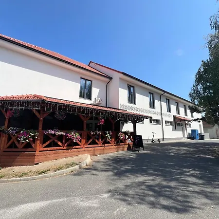 Guest house Vrbecka Restaurace - 2